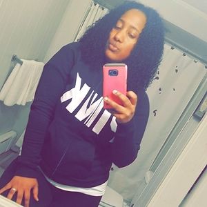 Meet your Posher, Ariana